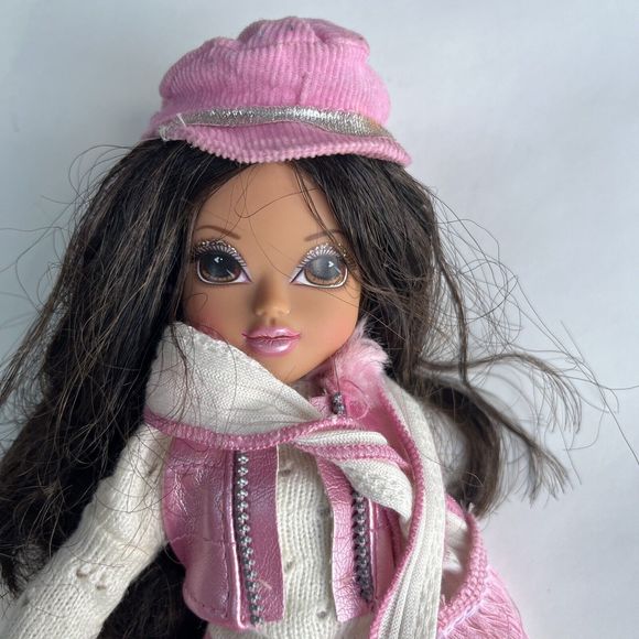 Moxie Girlz Sophina Magic Snow Sledge  2009 MGA Online Game Code Complete! - Picture 4 of 10